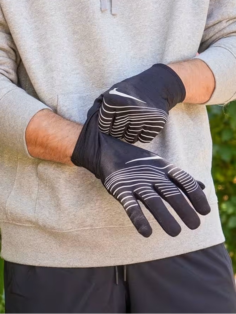 Nike Lightweight Tech black white Reflective Graphics
Running Gloves